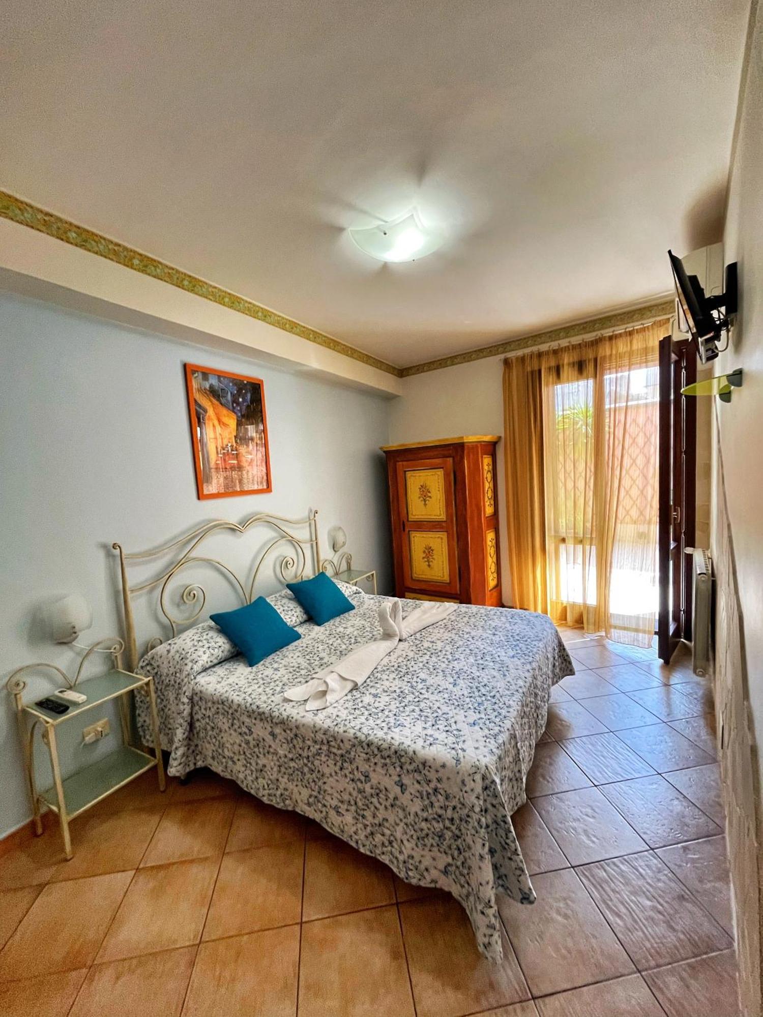 B&B Epos Acitrezza Aci Trezza Exterior photo